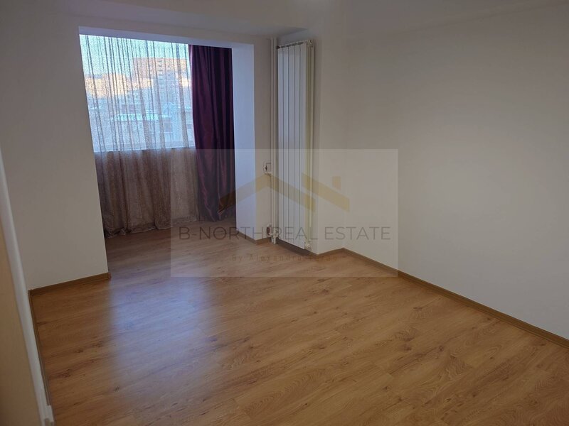 Libertatii  Apartament 4 camere de inchiriat Bulevardul Libertatii – 100 mp  decomandat